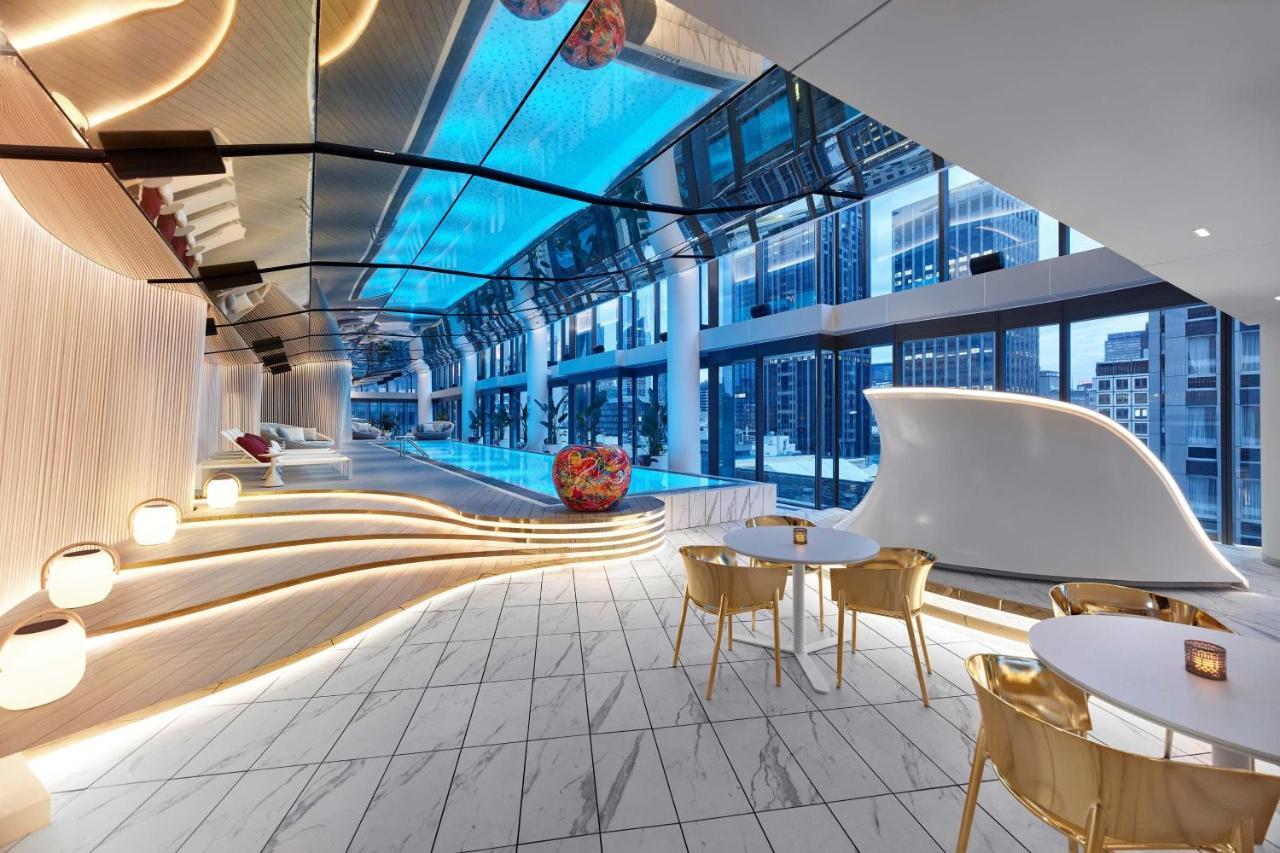 W Hotel 5*