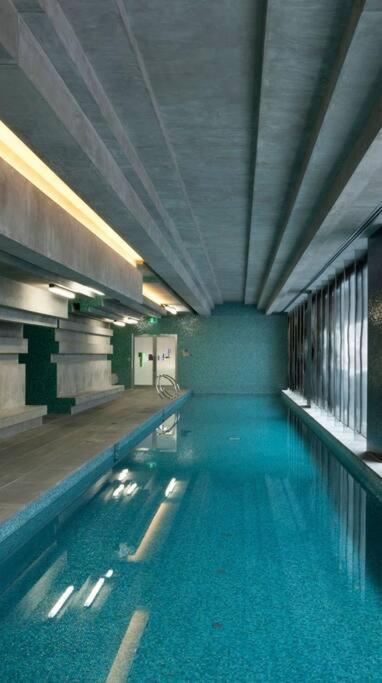 Docklands Living At Its Best Apartment