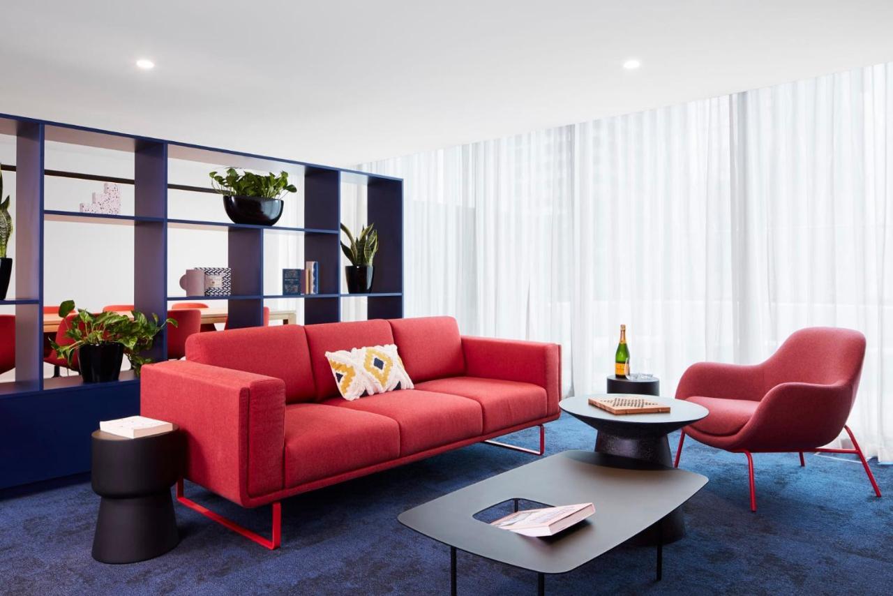 Studio At Aurora Near Port Apartment Melbourne