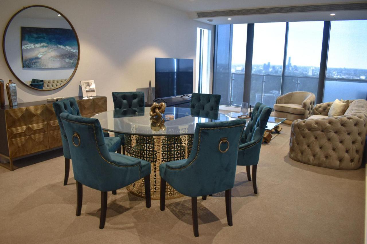 Deluxe 3 Bedroom In Southbank Apartment