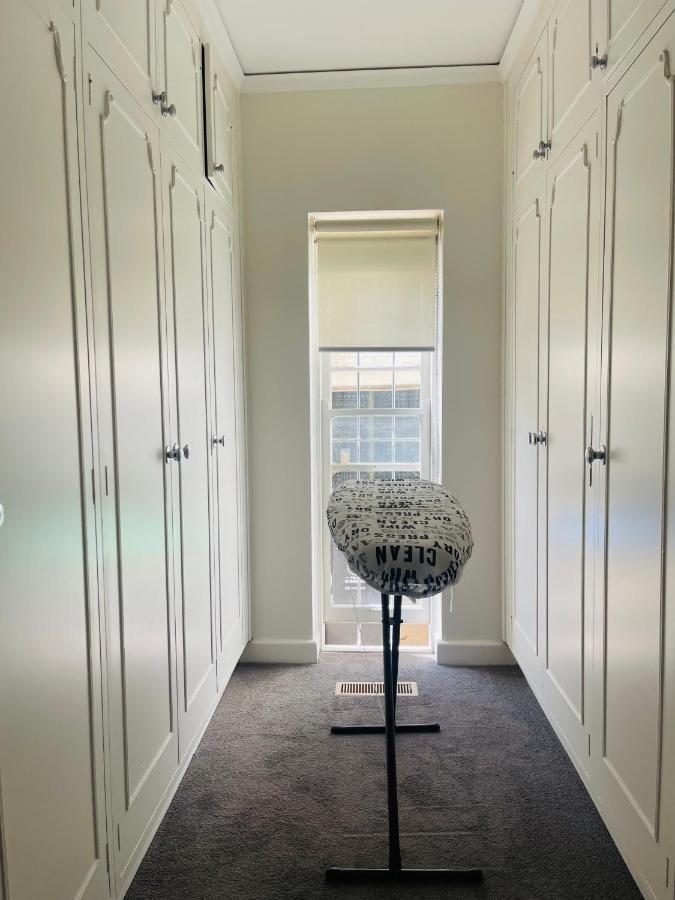 Villa Royal Executive Living Toorak Whitehouse Corporate Estate *