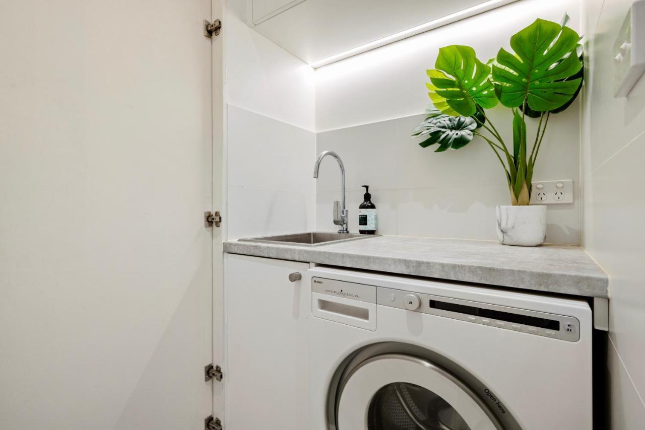 St Kilda Style - Stunning 3 Bedroom House Holiday home Melbourne