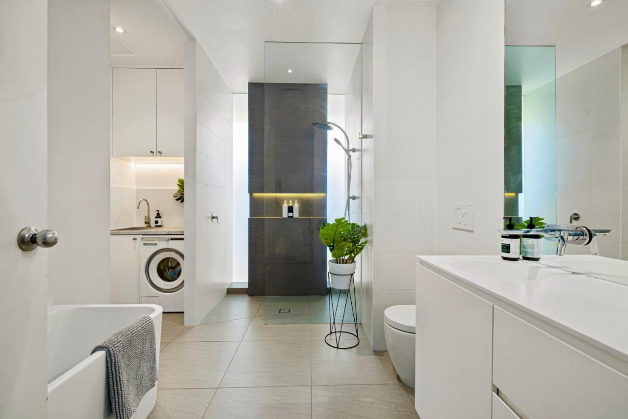St Kilda Style - Stunning 3 Bedroom House Melbourne