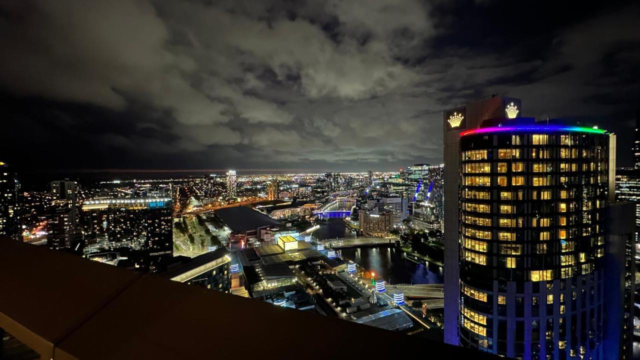 Prima Tower Face To Crown By Goodlive *
