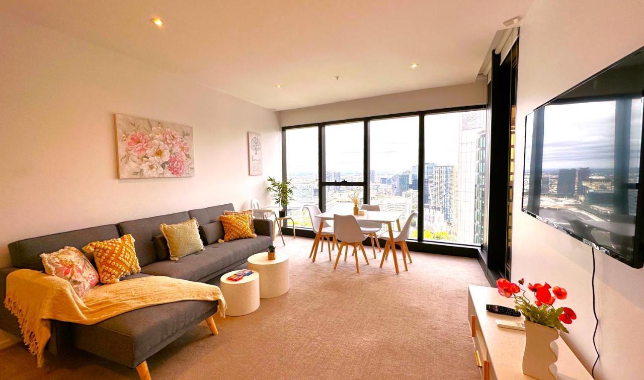 Prima Tower Face To Crown By Goodlive