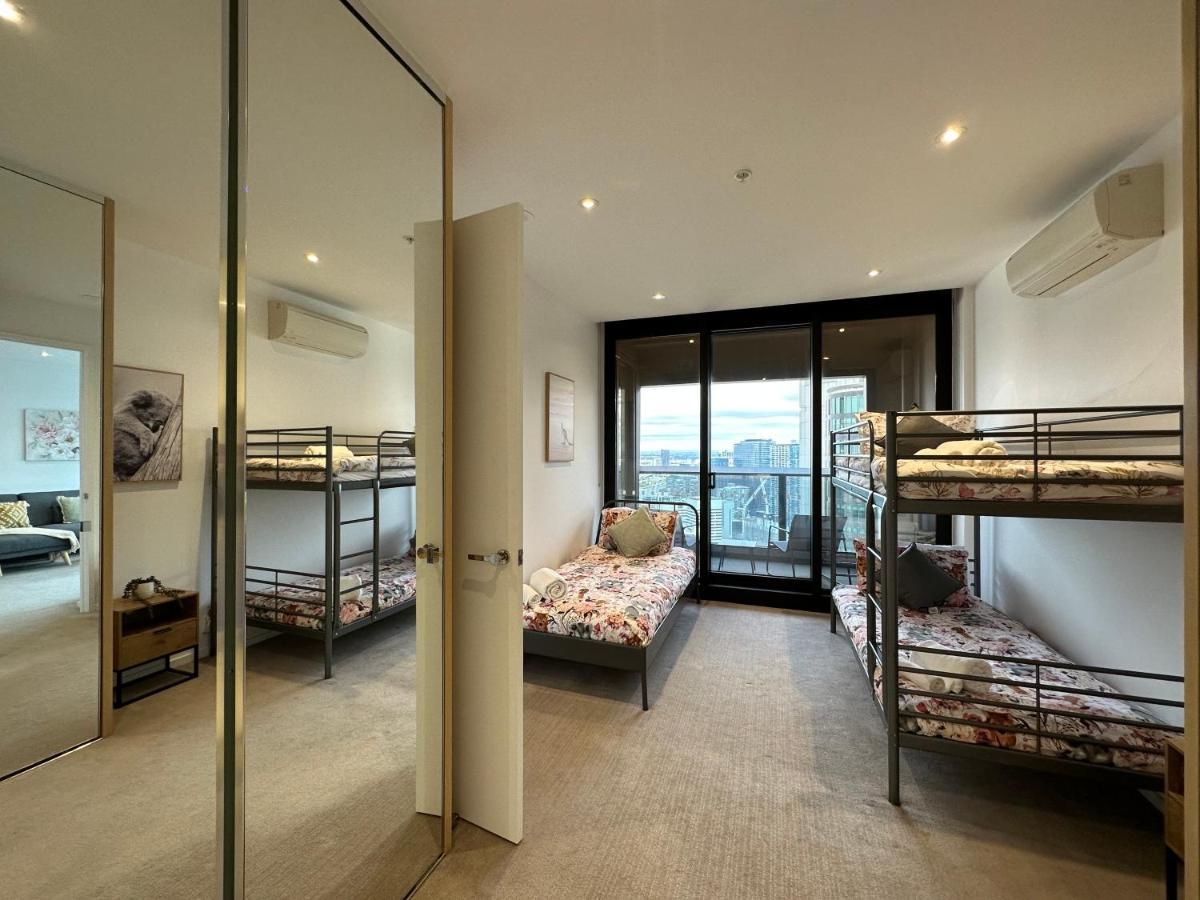 Apartment Prima Tower Face To Crown By Goodlive