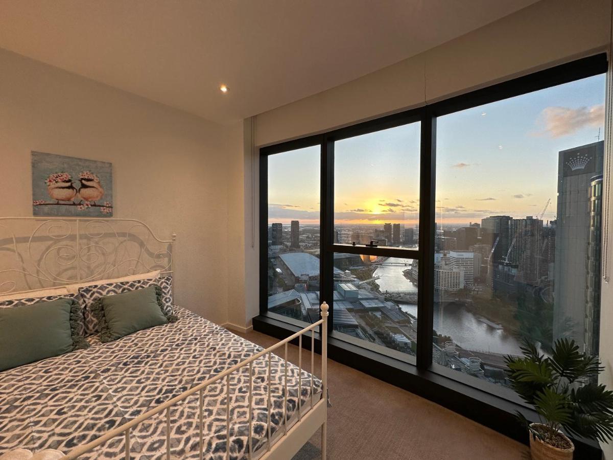 Prima Tower Face To Crown By Goodlive
