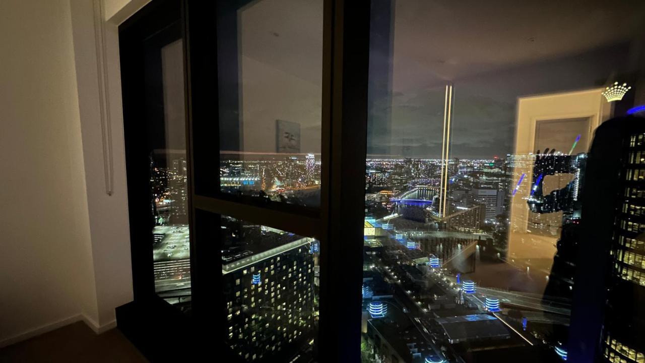 Prima Tower Face To Crown By Goodlive Apartment