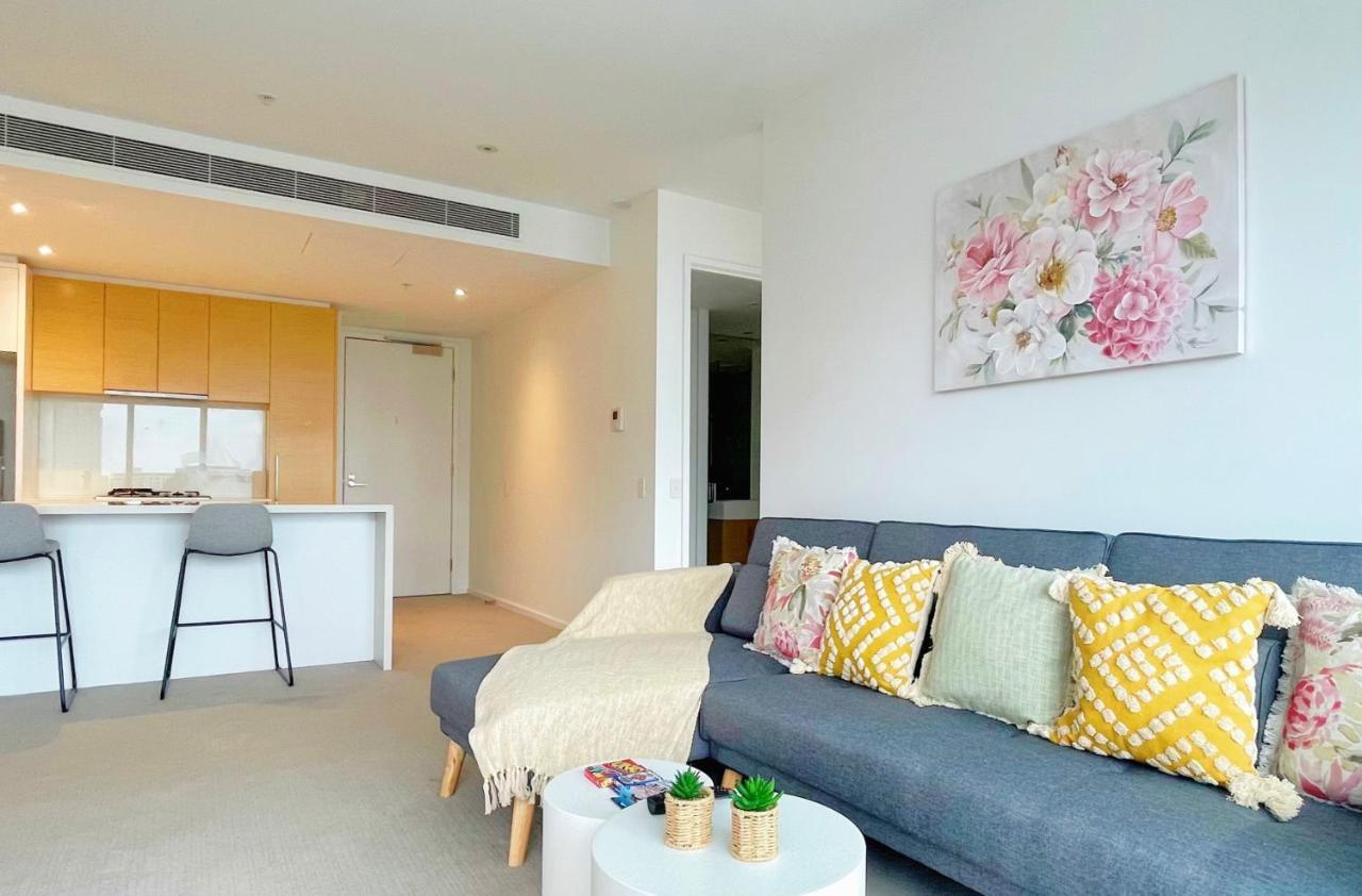 Prima Tower Face To Crown By Goodlive Apartment Melbourne