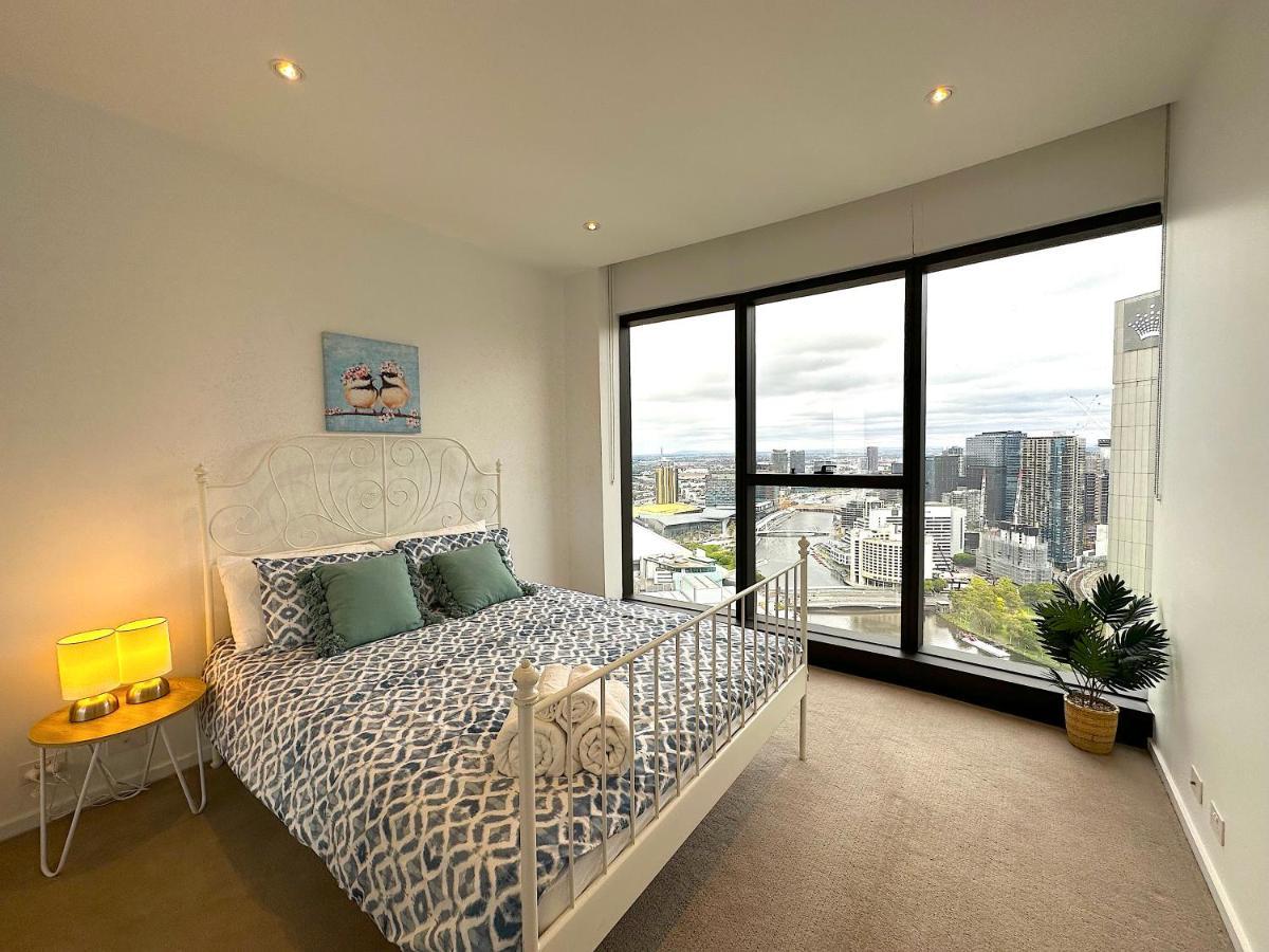 Prima Tower Face To Crown By Goodlive