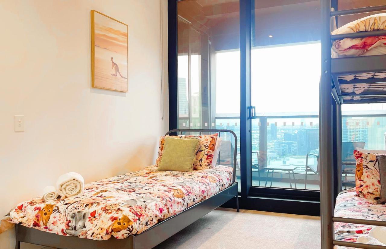 Apartment Prima Tower Face To Crown By Goodlive *