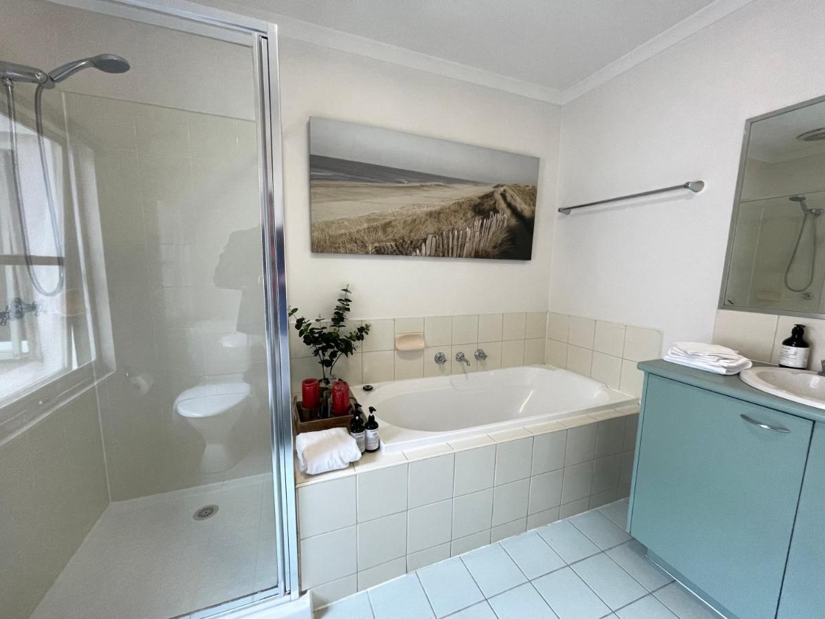 Holiday home Kensington Escape - Balcony, Bbq And Parking Melbourne