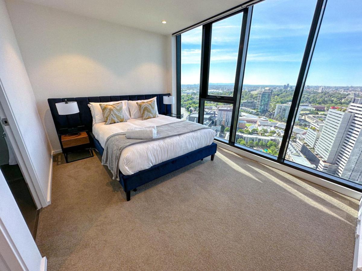 Apartment Deluxe 3 Bedroom In Southbank Melbourne