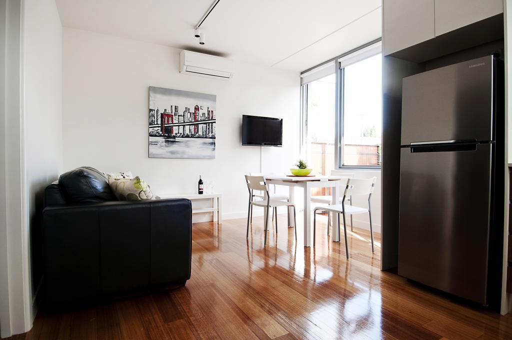 Position Perfect Apartment Melbourne