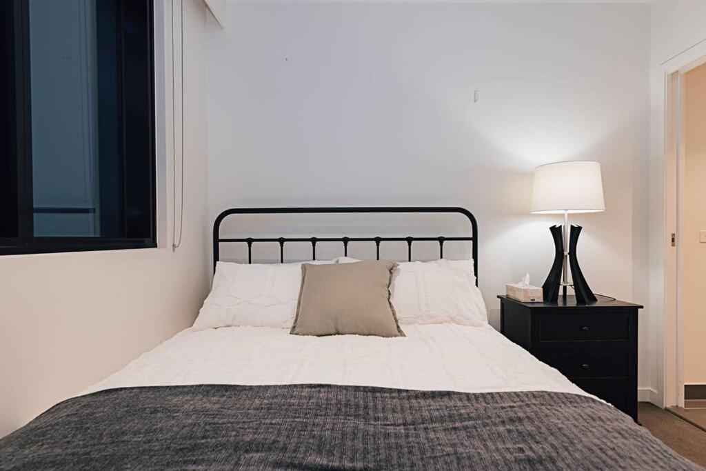 Chic Urban Oasis * Melbourne