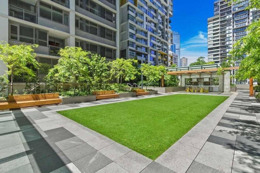 3bedroom 2bathroom Free Parking Rose Lane Apartment Melbourne