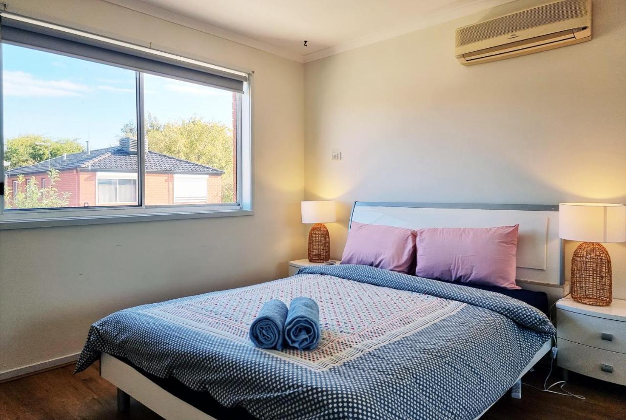 Rosie House-spacious Comfortable Holiday home Melbourne
