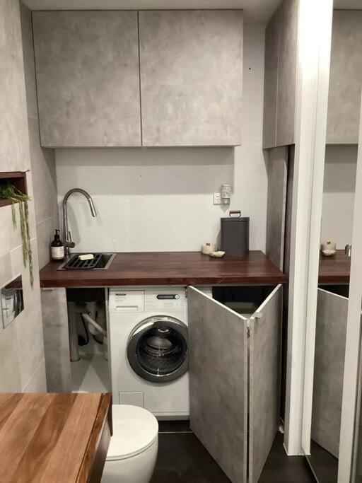 Apartment In The Heart Of Port Melbourne