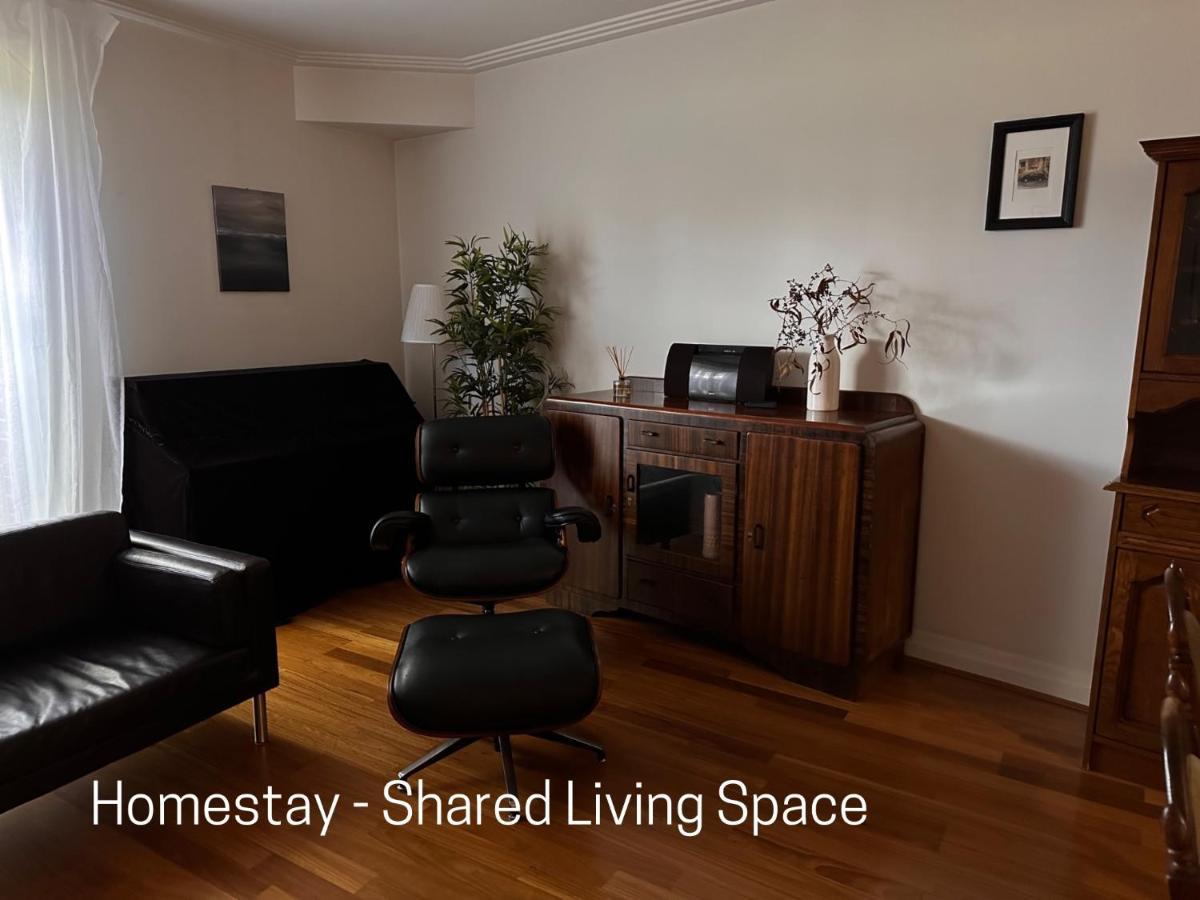 - Yarra River Boulevard - Private Homestay Melbourne
