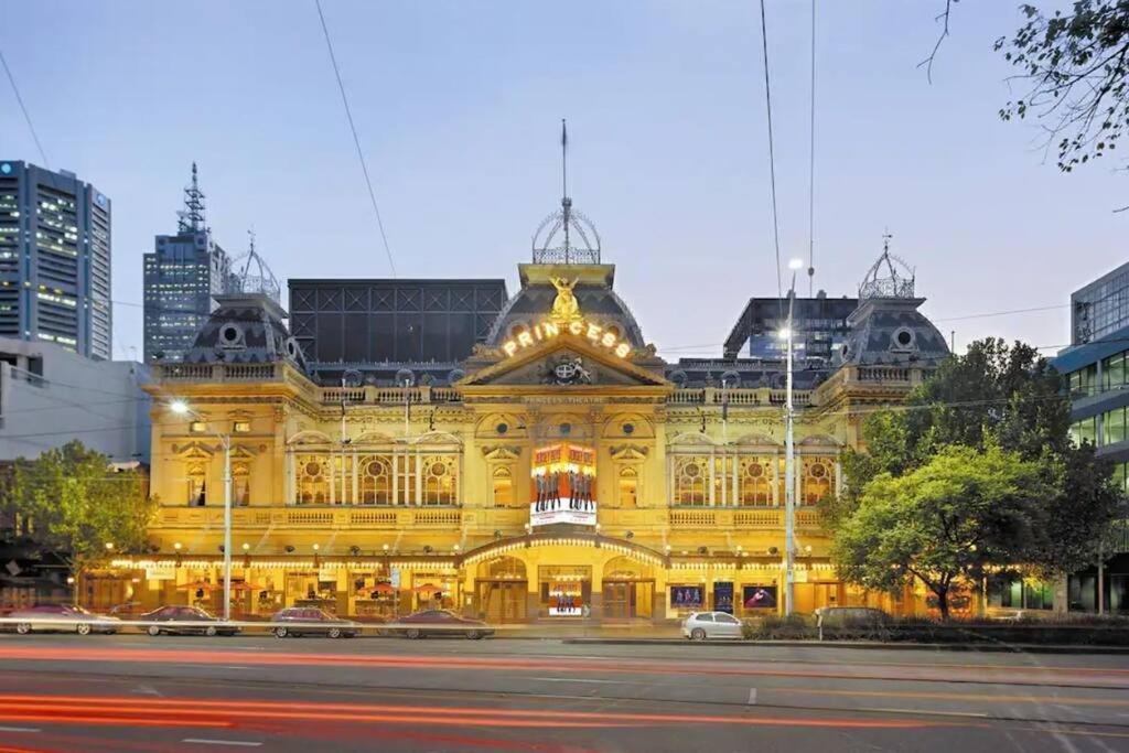 Haven With Breathtaking Views Melbourne