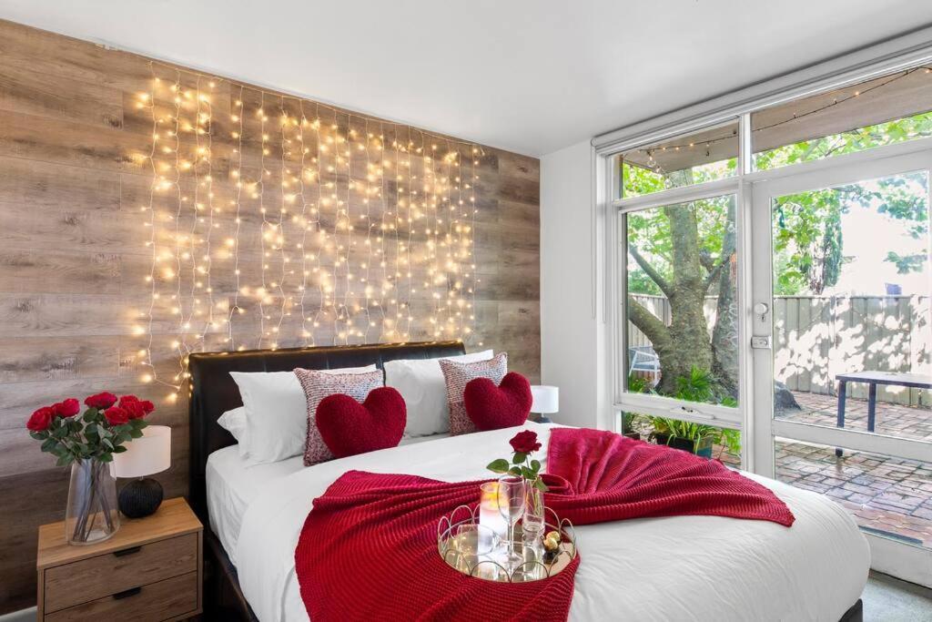 Apartment Romantic Retreat With Garden Melbourne