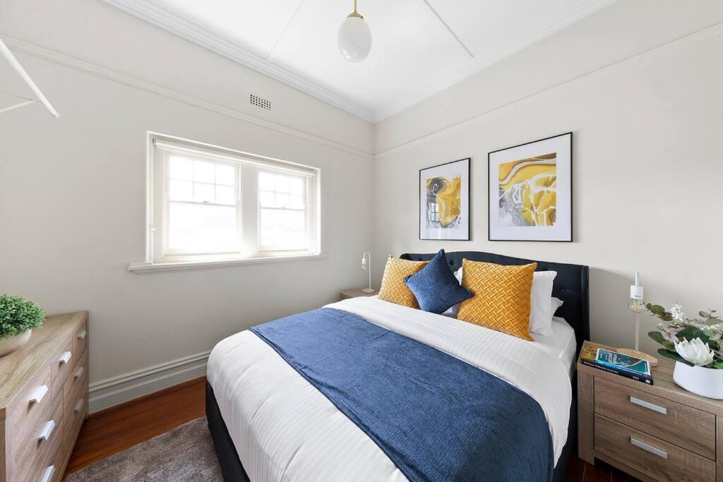 Art Deco Hideaway - St Kilda Apartment *