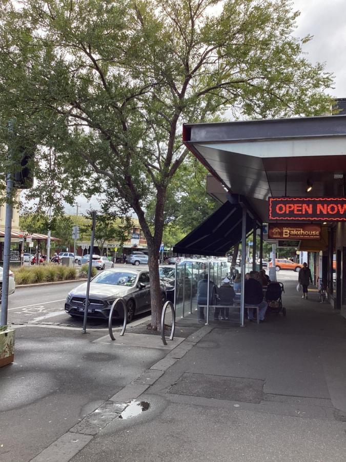 Apartment In The Heart Of Port Melbourne