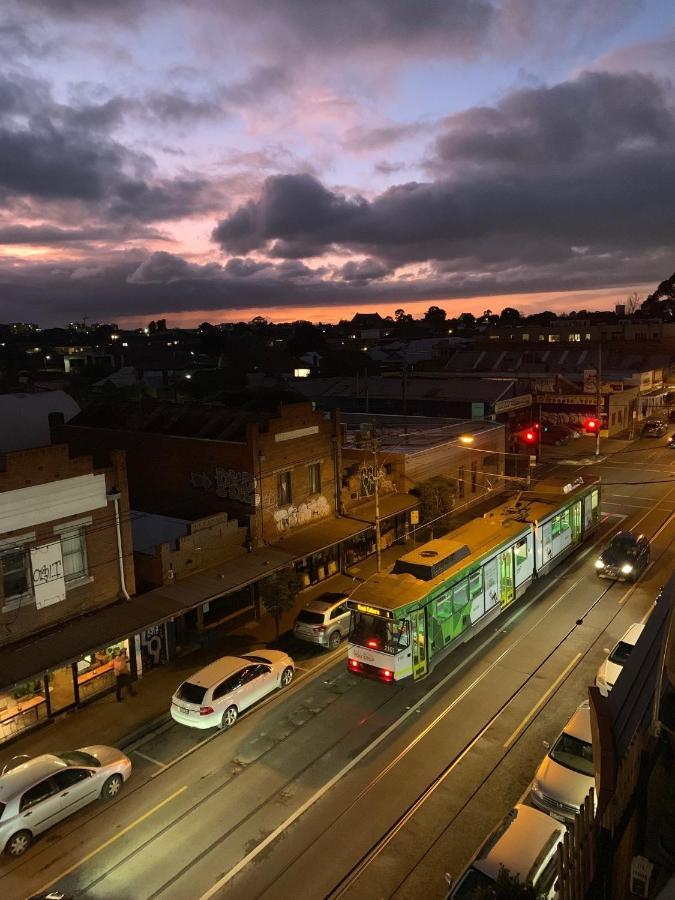 Homestay Shared Homestay Tranquil Art Deco Private With Private Bathroom In Brunswick