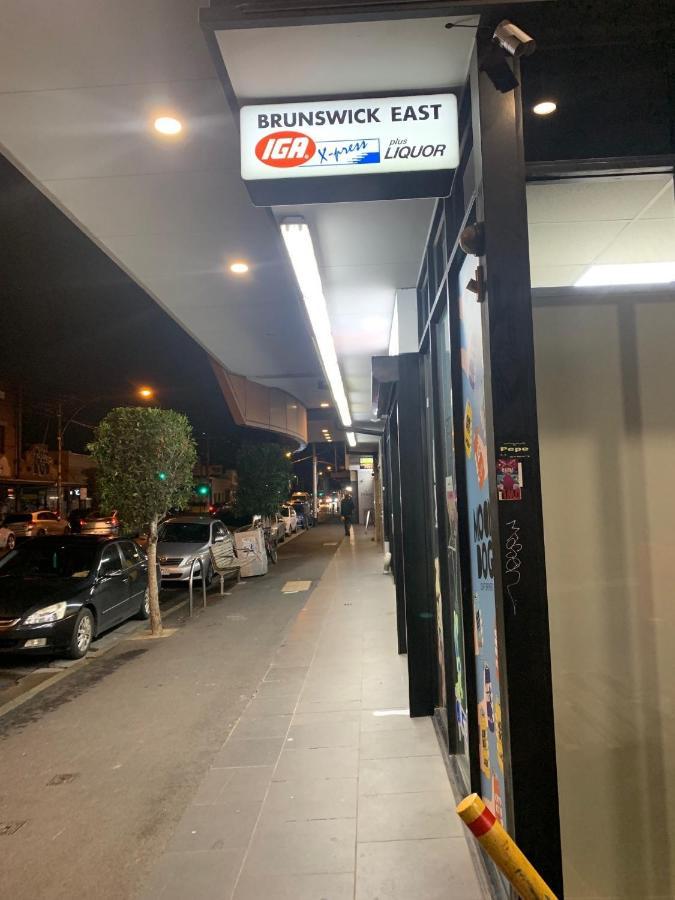 Shared Homestay Tranquil Art Deco Private With Private Bathroom In Brunswick Homestay