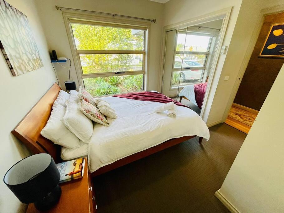 Holiday home Tranquil Retreat Near To Airport *
