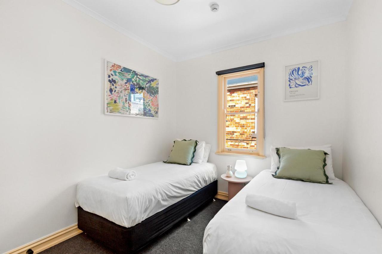 The White House Fitzroy - One Of The Largest Single Dwelling *