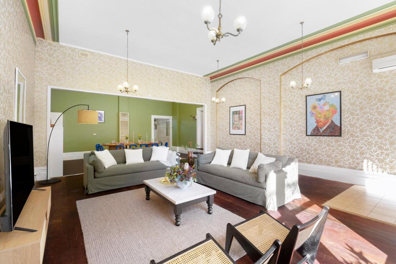 The White House Fitzroy - One Of The Largest Single Dwelling * Melbourne