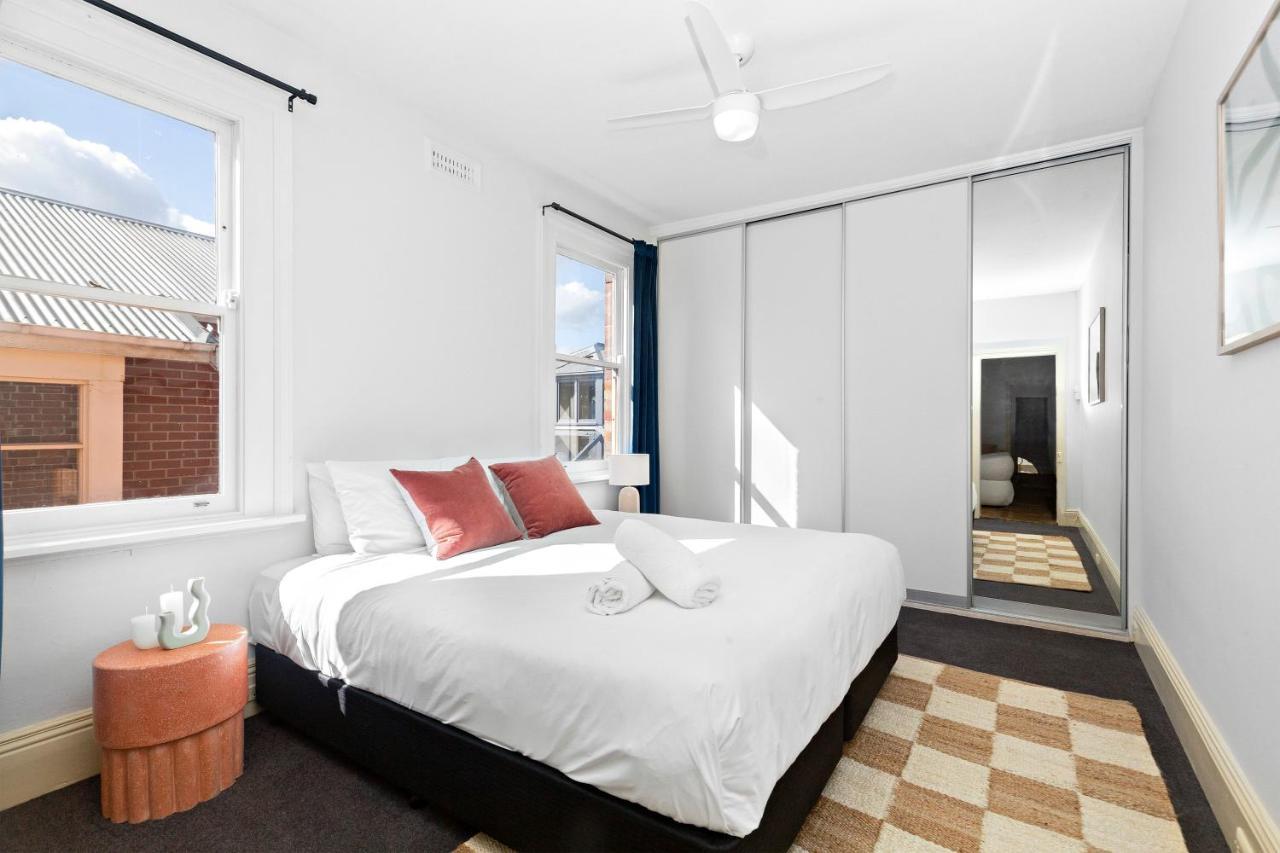 Holiday home The White House Fitzroy - One Of The Largest Single Dwelling *
