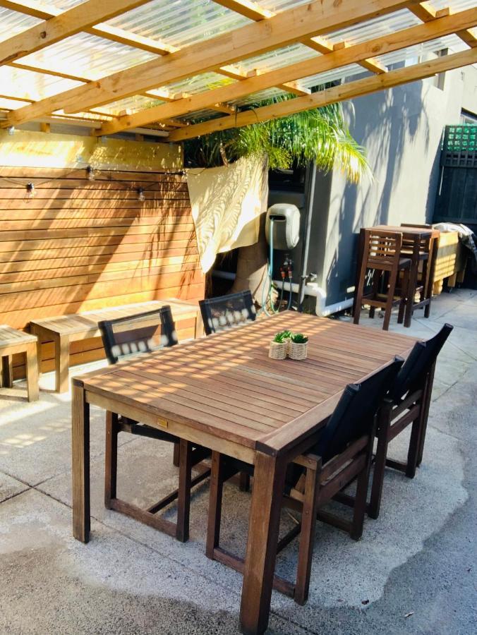 Quite, Quaint & Private Guesthouse, Sleeps 6
