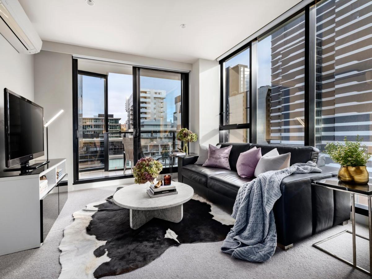 Apartment Freshly Restyled, 2 Bed In South Yarra - 4 Nights Only *