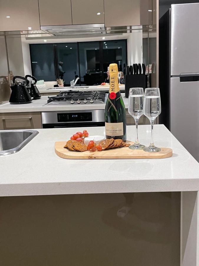 Apartment Fantastic 3 Bedroom In Southbank Melbourne