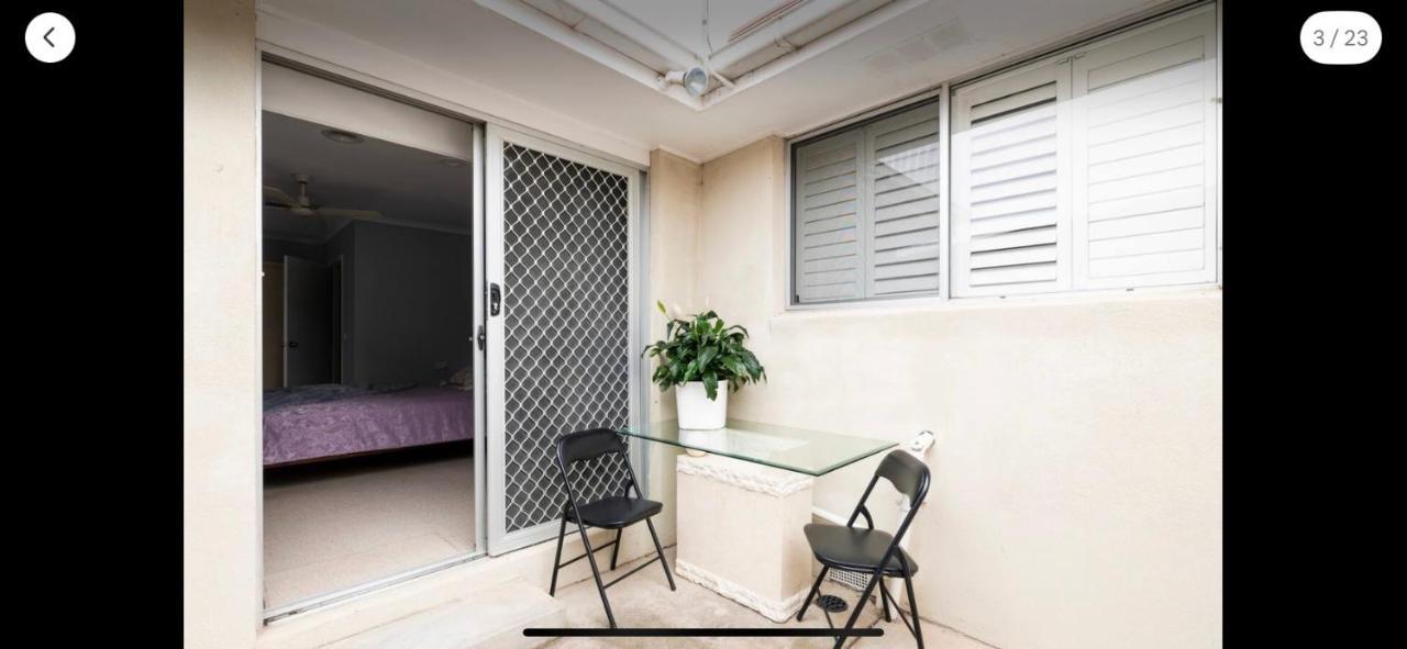 Guest Ensuite 7 Minutes From Airport Guest house