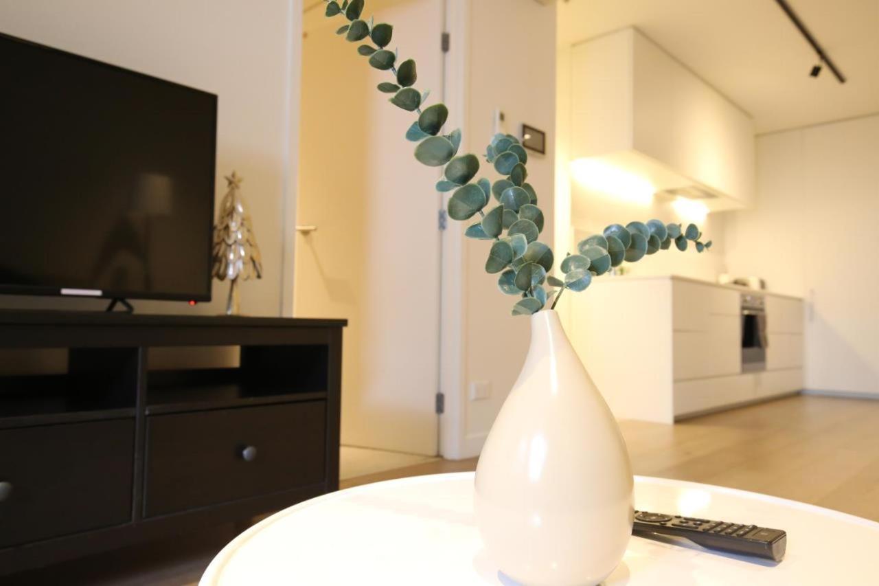 Dudley Cosy 2 Beds 2 Baths With Free Parking Melbourne