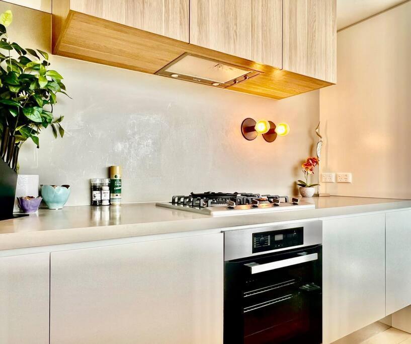 Apartment High Rise View 2bed2bath *