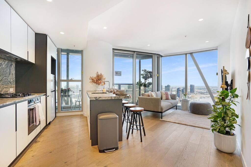 Prestigious 2b Unreal Harbour View Freeparking#wsp37b Melbourne