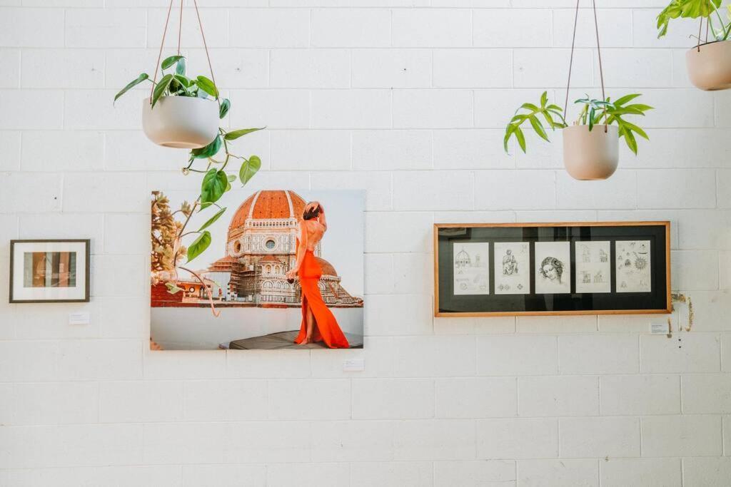 Jungle Warehouse - Bohemian Escape With A Bath!