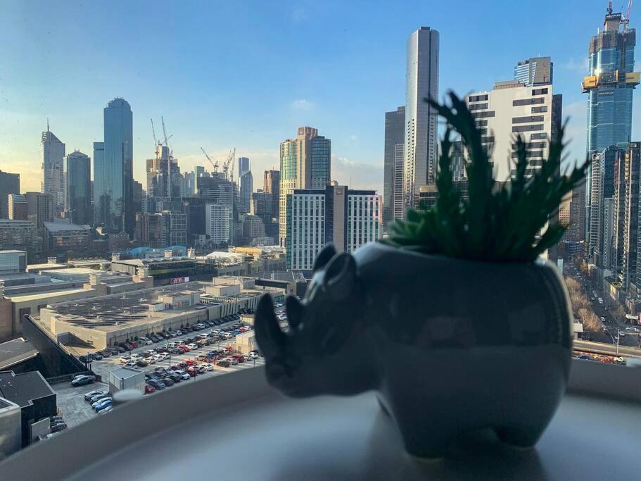 Apartment Designer Southbank, Close To Crown And Mcec#sh19