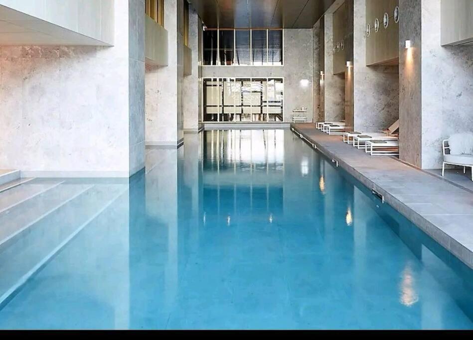 Luxury 2bedroom2bathroom At Mel Cbd *