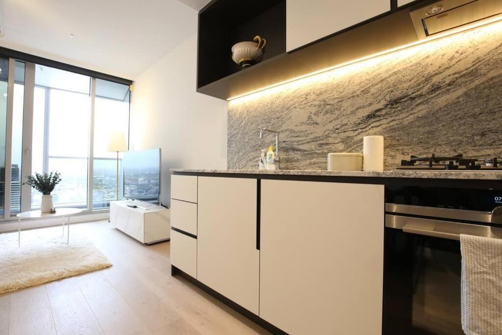 Apartment Luxury 2bedroom2bathroom At Mel Cbd
