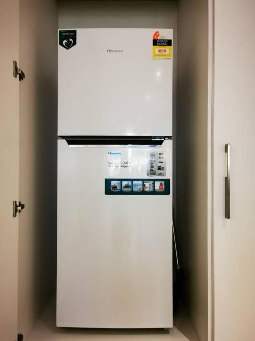 Dudley Cosy 2 Beds 2 Baths With Free Parking Melbourne