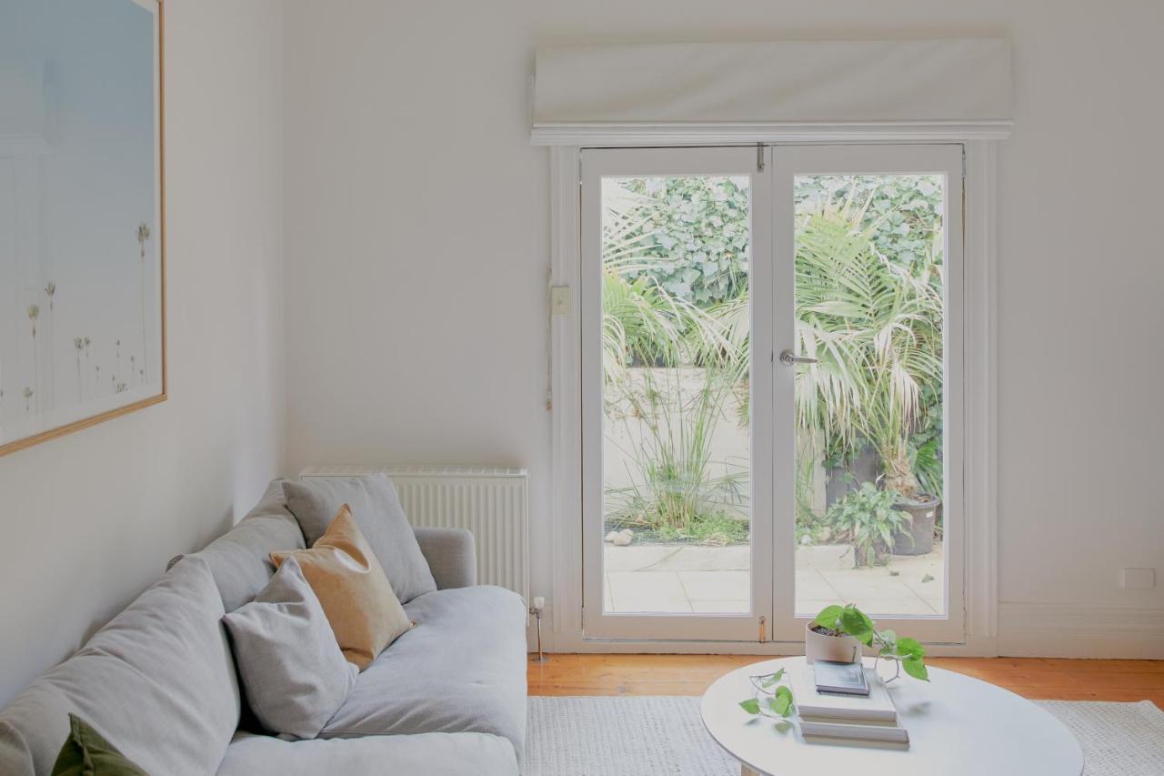 Edwardian Charm In Beachside St Kilda *