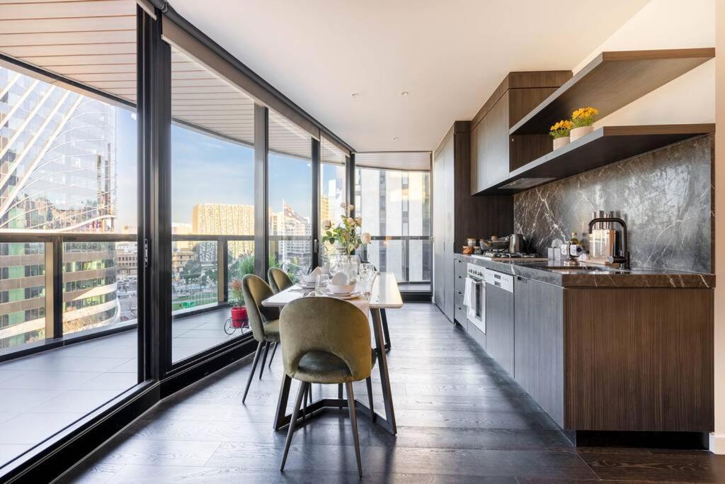 Apartment Stunning 2b North Mel Next To Uni Freeparking#na10