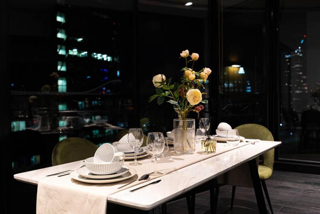 Stunning 2b North Mel Next To Uni Freeparking#na10 Apartment Melbourne