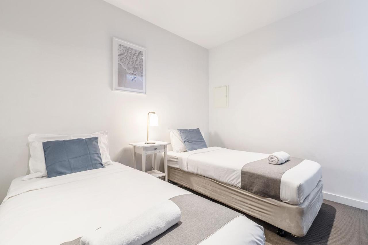 Sakura Apartment *