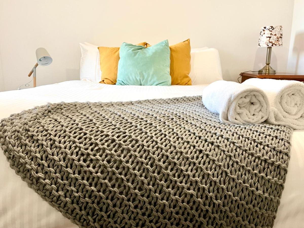 Apartment Readyset At Charman *